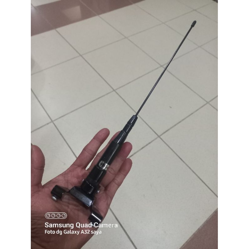 Antena variasi kap mesin mobil untuk tiang bendera