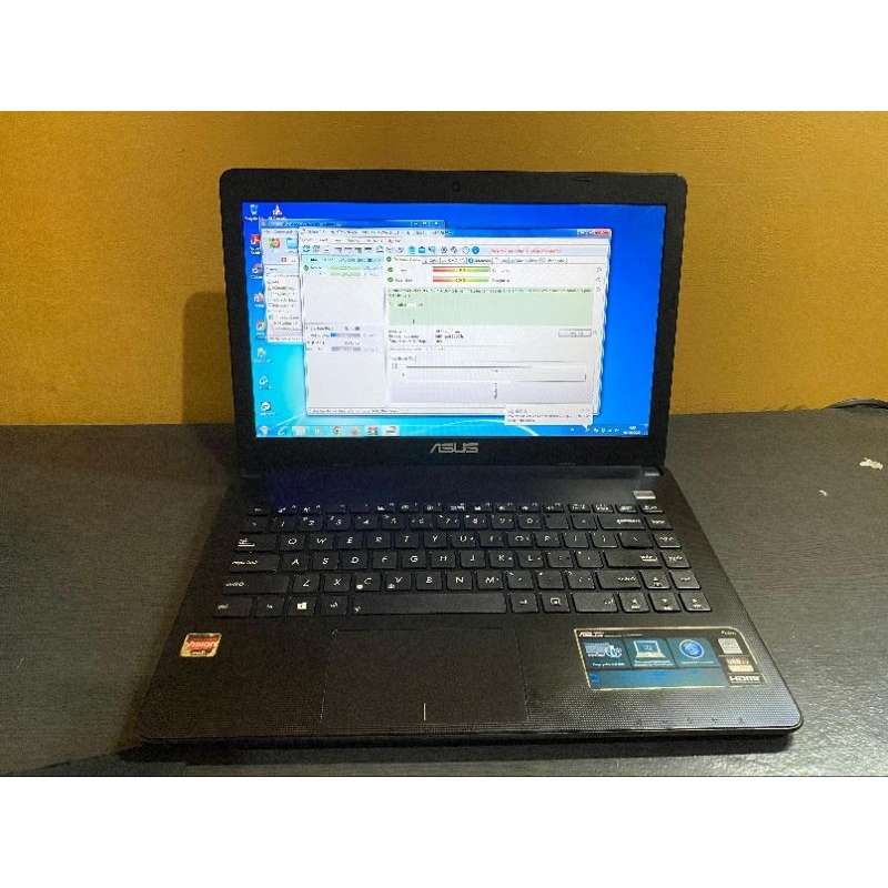 LAPTOP ASUS X401U 2GB/320GB 14" BEKAS NOMAL SIAP PAKAI