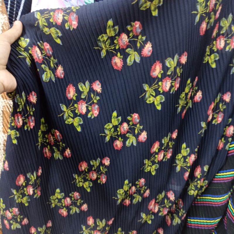 kain ceruty plisket // kain plisket //ceruty plisket // plisket // ceruty premium // plisket ceruty 