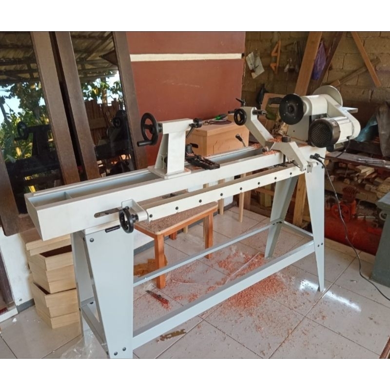 Wood Lathe MCF-1000 OSCAR - Mesin Bubut Kayu