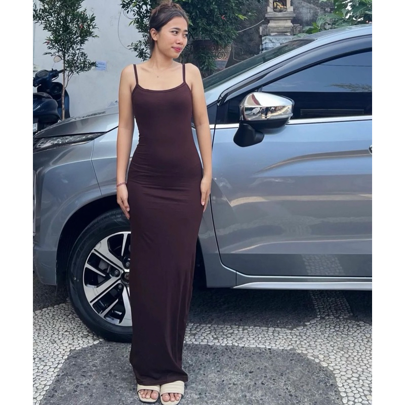 Isabela dress tali spagethi