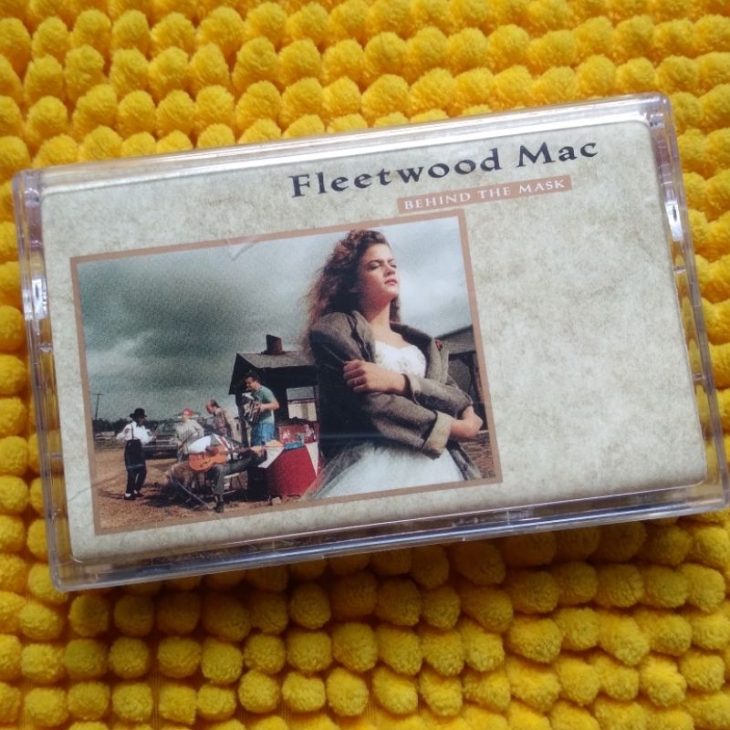 KASET PITA FLEETWOOD MAC (BEHIND THE MASK)