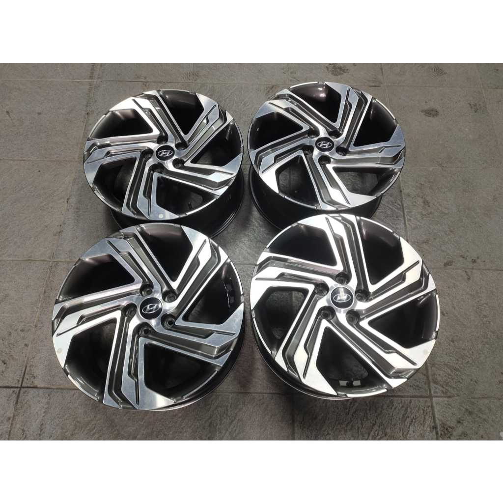 Velg Mobil Original OEM Hyundai Santa Fe Ring 18 Copotan