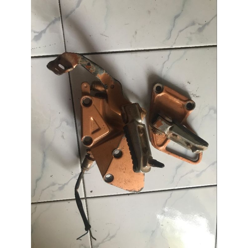 footstep / postep depan Kawasaki ninja RR