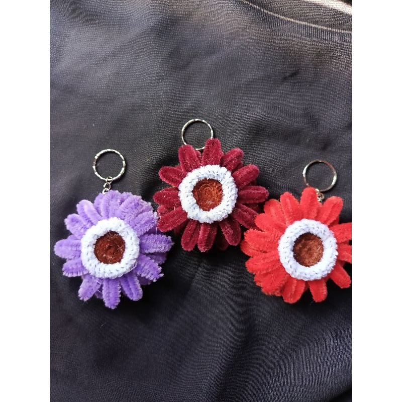 

GANTUNGAN KUNCI MATAHARI/ PIPE CLEANER/ KAWAT BULU