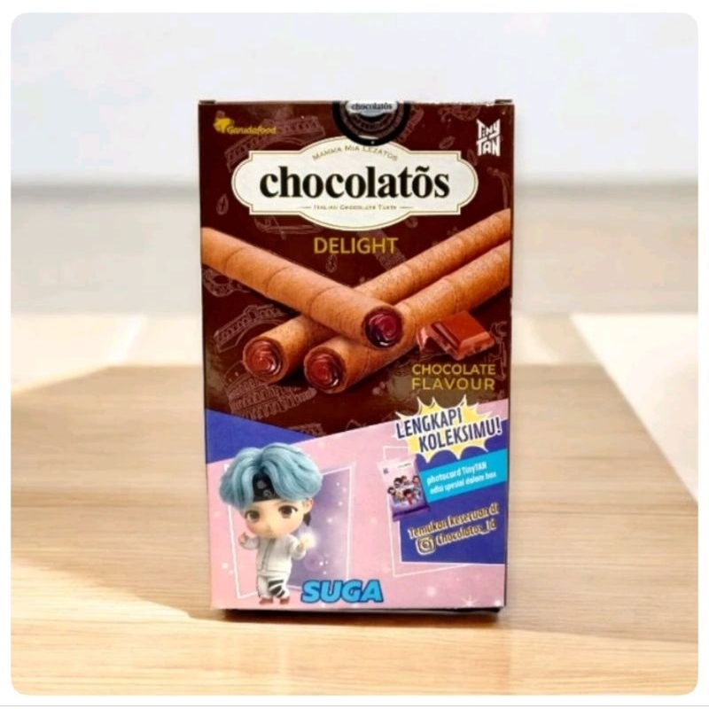 

Chocolatos Delight Wafer Roll 90gr Edisi BTS Tiny Tan