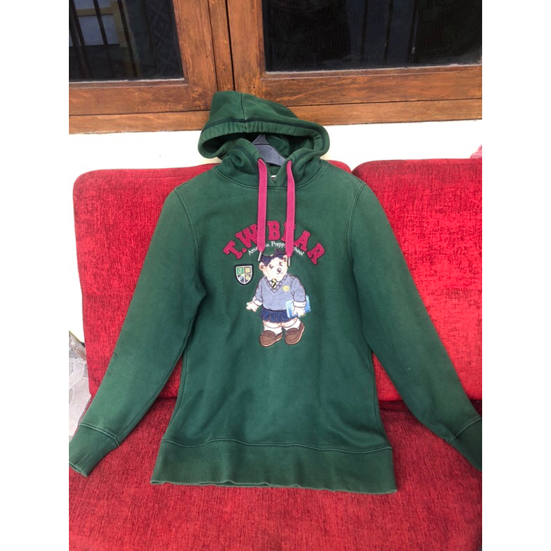 Preloved Hoodie teenie weenie murah