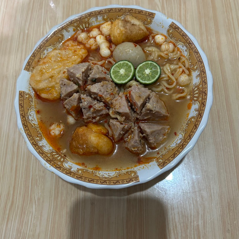 

bakso urat spesial lengkap dengan bumbu