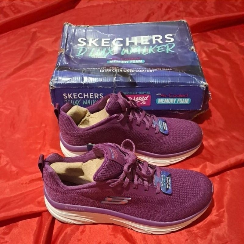 SKECHERS D'LUX WALKER