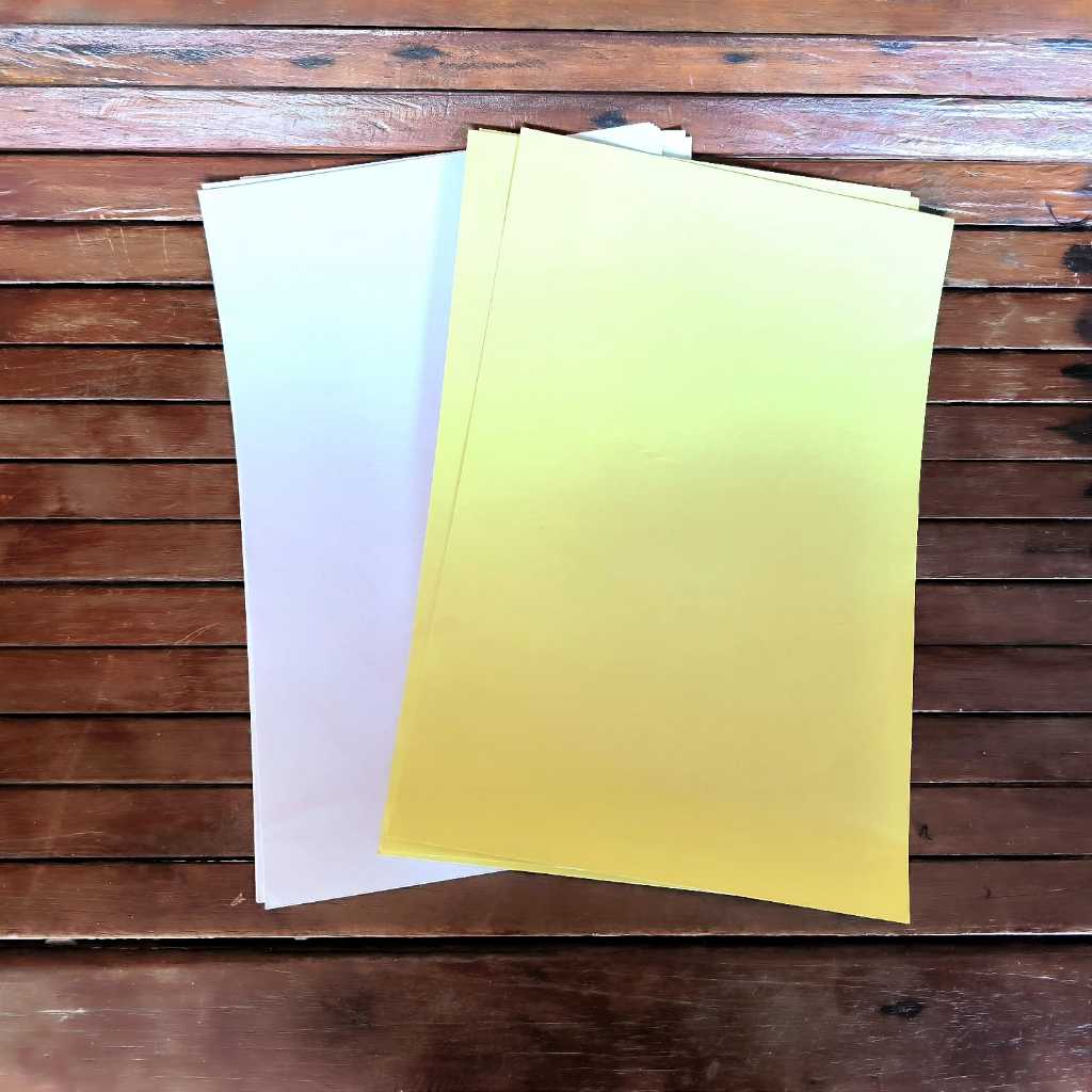 

Custom Cetak Stiker Bontak Kertas F4