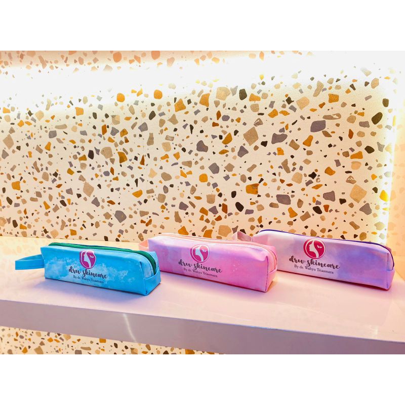 

kotak pensil drwskincare