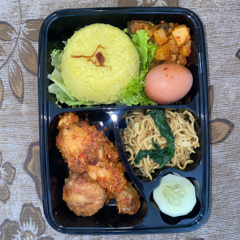 

NASI KUNING / NASI KOTAK BENTO