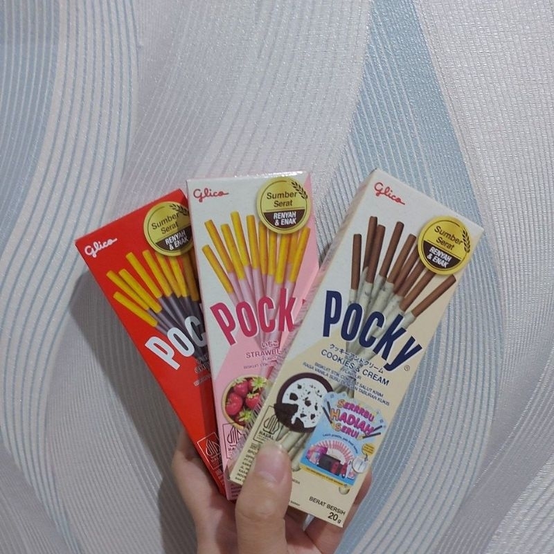 

glico pocky cookies&cream20g,strawberry21g,chocolate22g