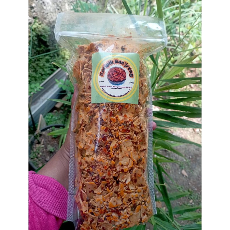 

Basreng pedas daun jeruk 500gram
