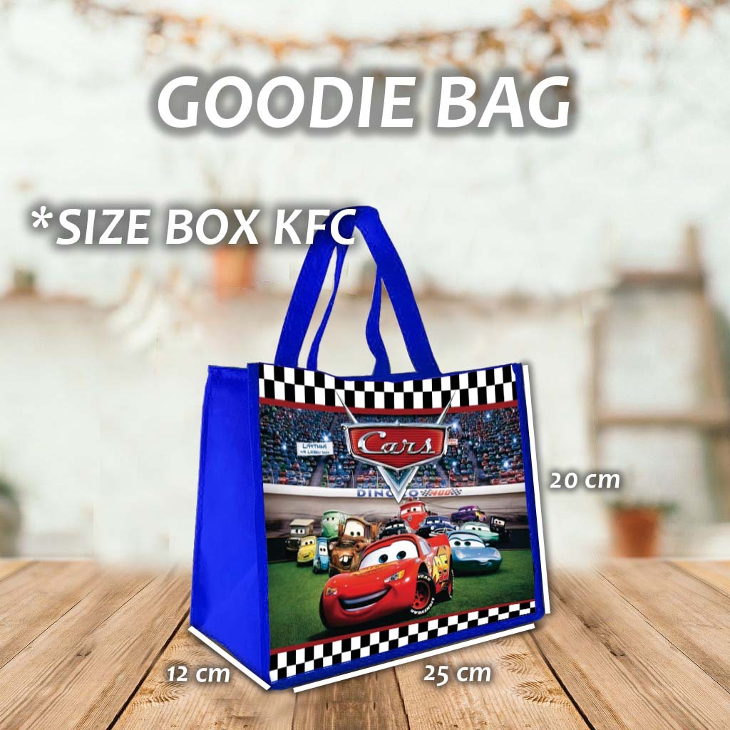 

Tas Ultah motif CARS Goodie Bag Souvenir Ulang Tahun Aqiqah Nama Foto Kartun Anak Lucu kode # 4