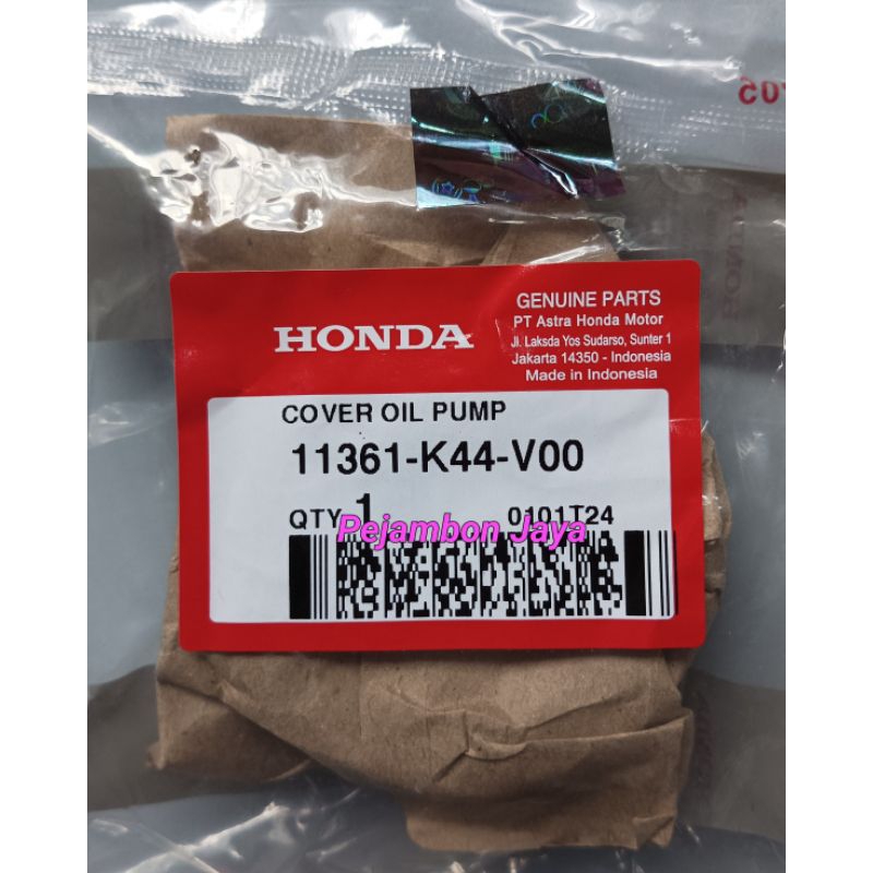 11361K44V00 COVER OIL PUMP