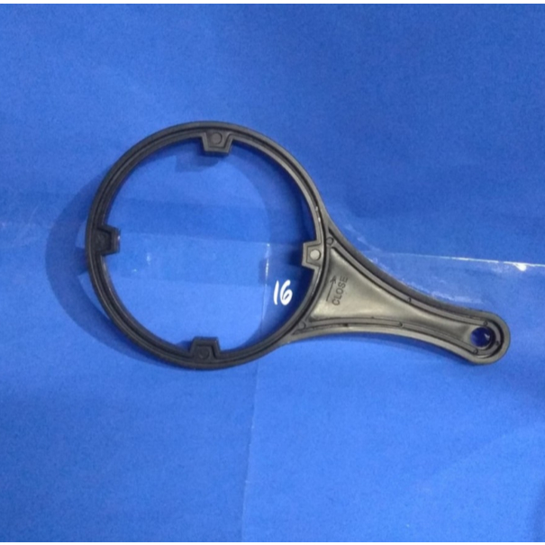kunci housing filter 10 inch