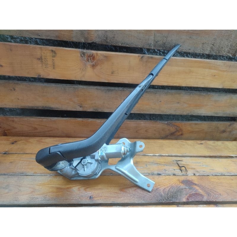 Dinamo wiper jazz ge8