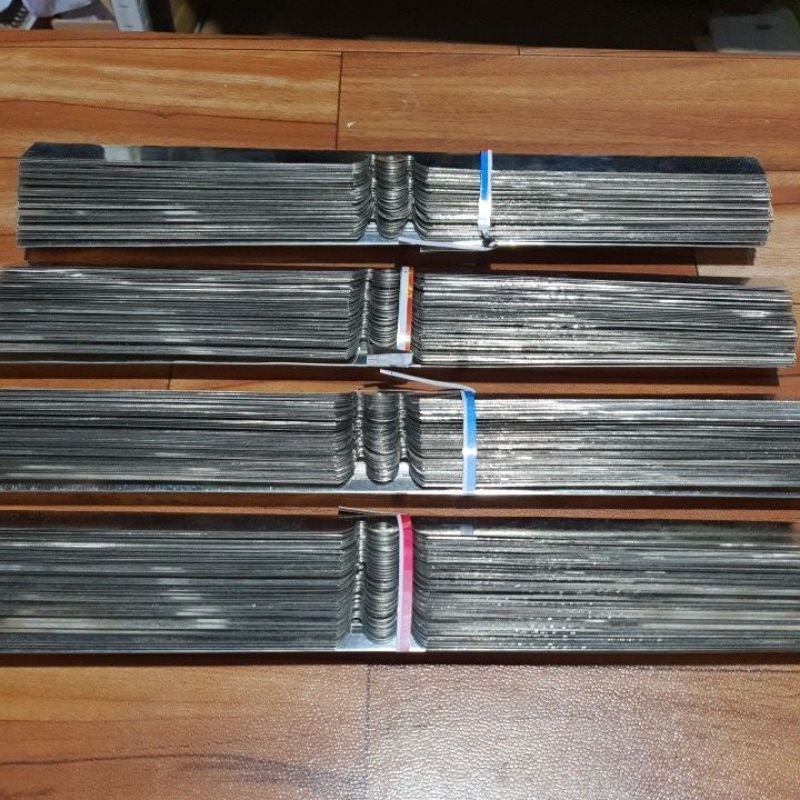 

kaleng kalender, klem kalender, plat seng kalender ukuran 32cm 100pcs kaleng jepit kalender