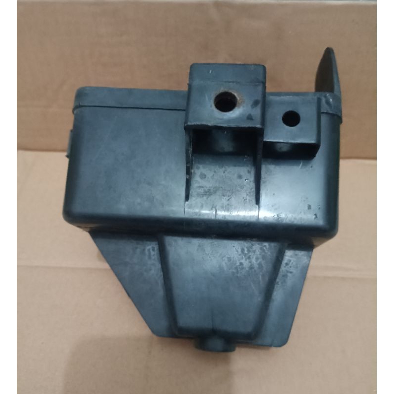 BOX WADAH AKI COVER DUDUKAN AKI HONDA SPACY KZL