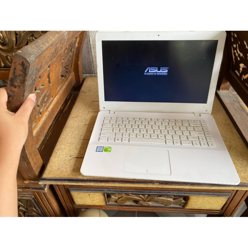 Laptop Asus X442URR