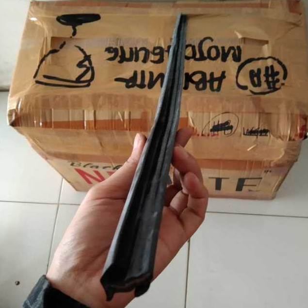 WEATHER STRIP / KARET PELIPIT KACA LUAR / DALAM SUZUKI CARRY/ST100 PER PCS