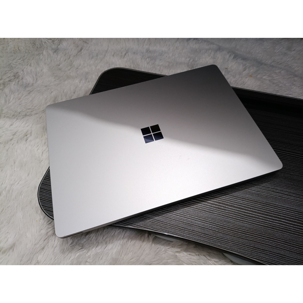 Microsoft Surface Laptop 3 Core i5-1035G7 Mulus Normal No Minus