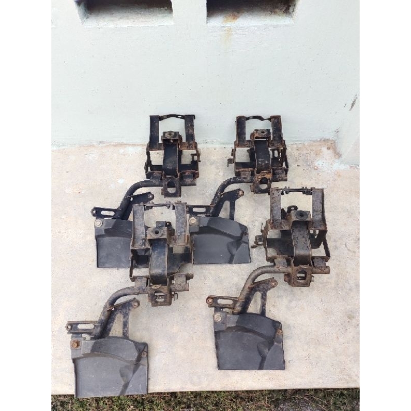 dudukan aki tempat aki vario 125 old