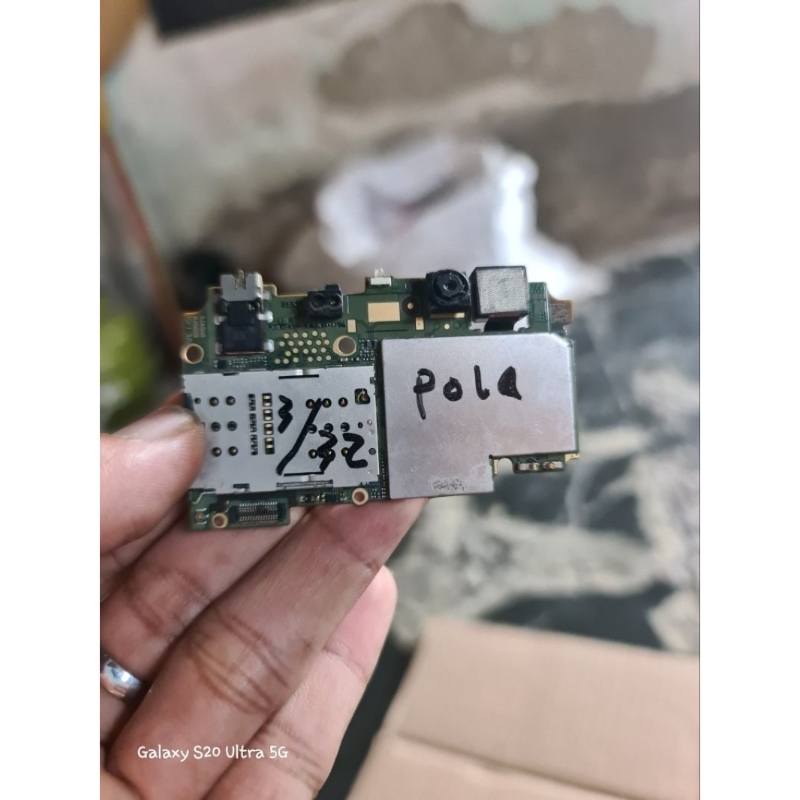 mesin redmi 3 sidikjari ram 3/32 4g minus POLA