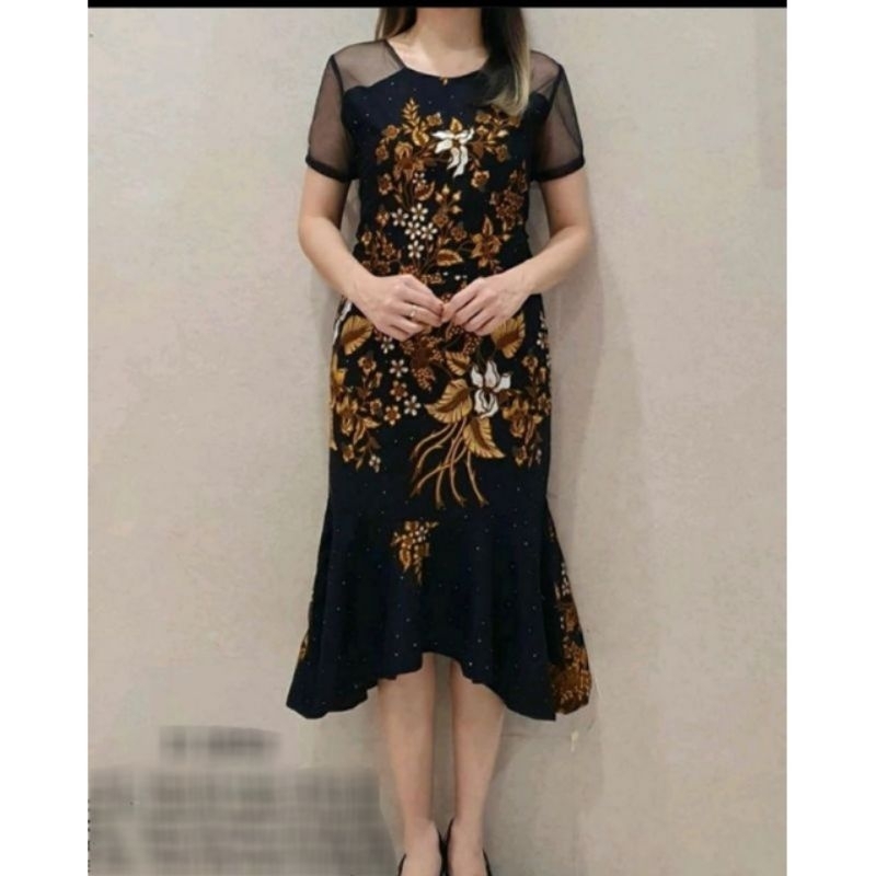 dress batik wanita modern - dress batik wanita terbaru - dress batik wanita termurah - baju batik wa