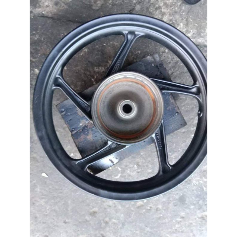 Velg Belakang Vario 125 Old Second original