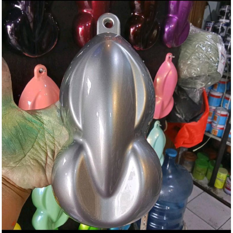 Cat warna silver stone / Cat motor,mobil warna silver ke abu2an PU .