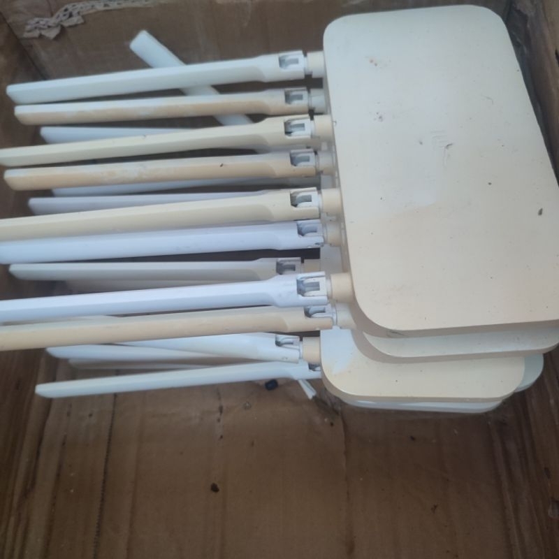 Xiaomi Mi Router 4C minus