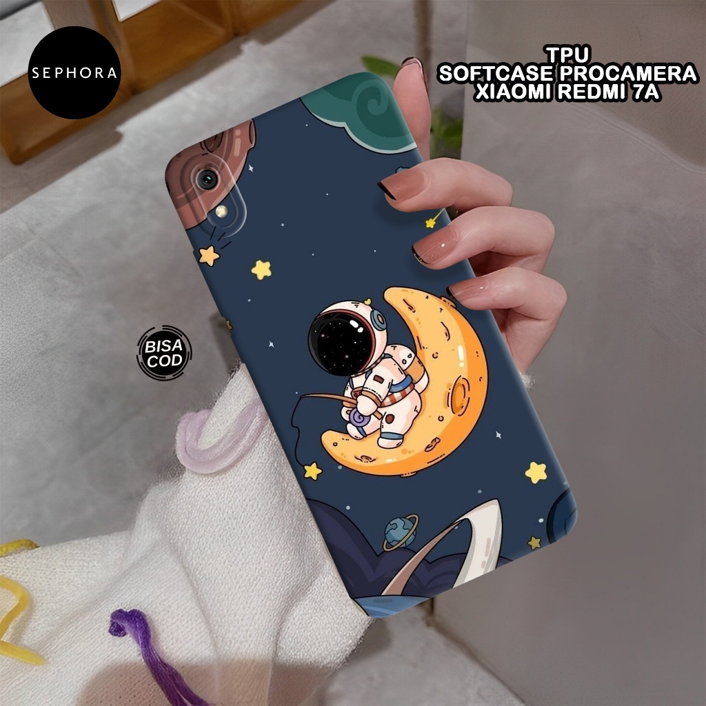 Softcase Xiaomi Redmi 7A Terbaru - Fashion Case Astronot - Case Xiaomi Redmi 7A - Case Pro Camera - 