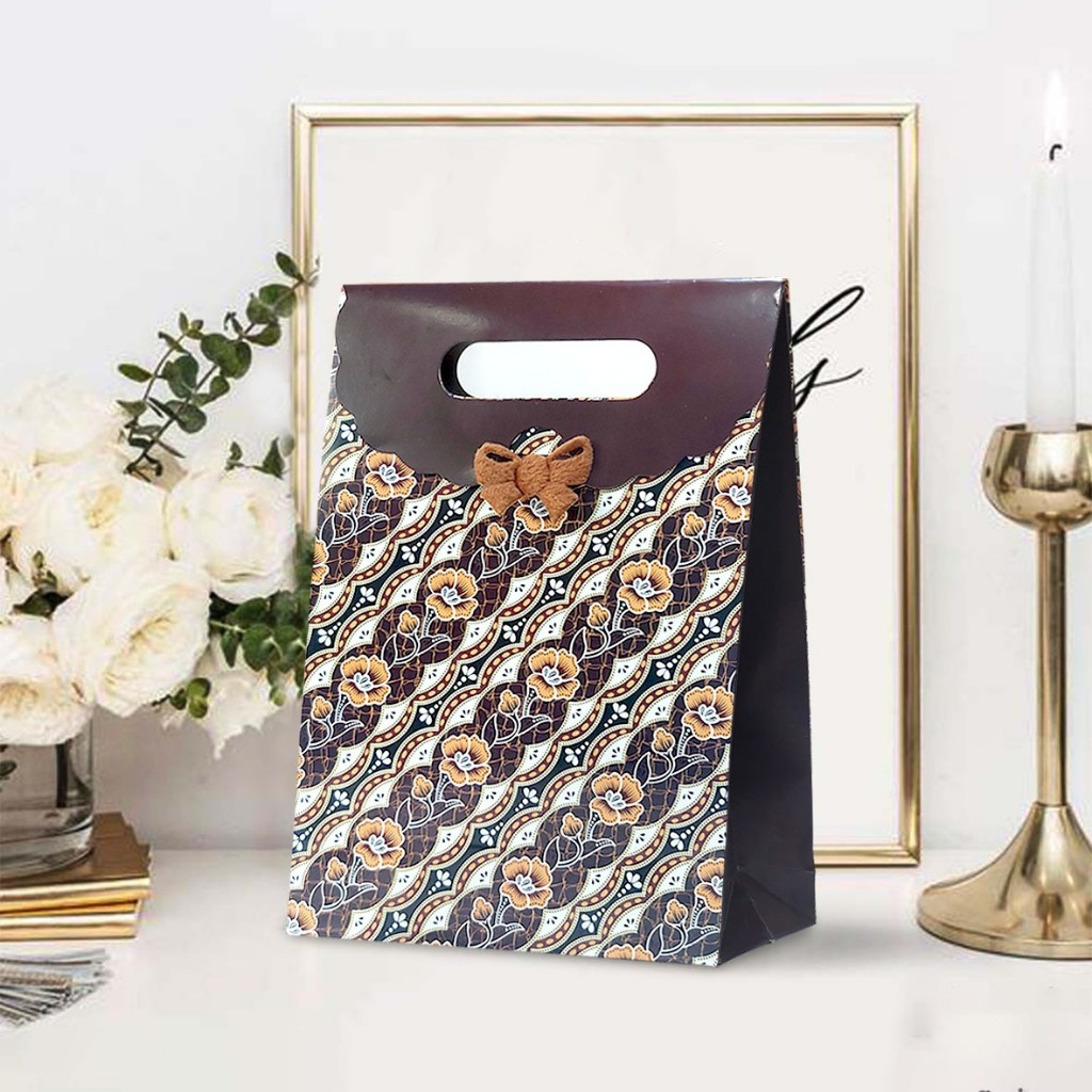 

SP Aston Batik 1| Paper Bag ( 1 Bal 24 Pcs )