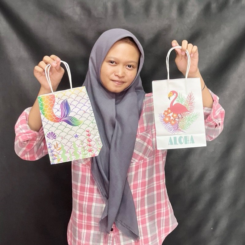 

Paper Bag kertas karakter princess unicorn my little ponny Pita tutup smal tas kado lucu paper bag kertas kartun film kurnia kado