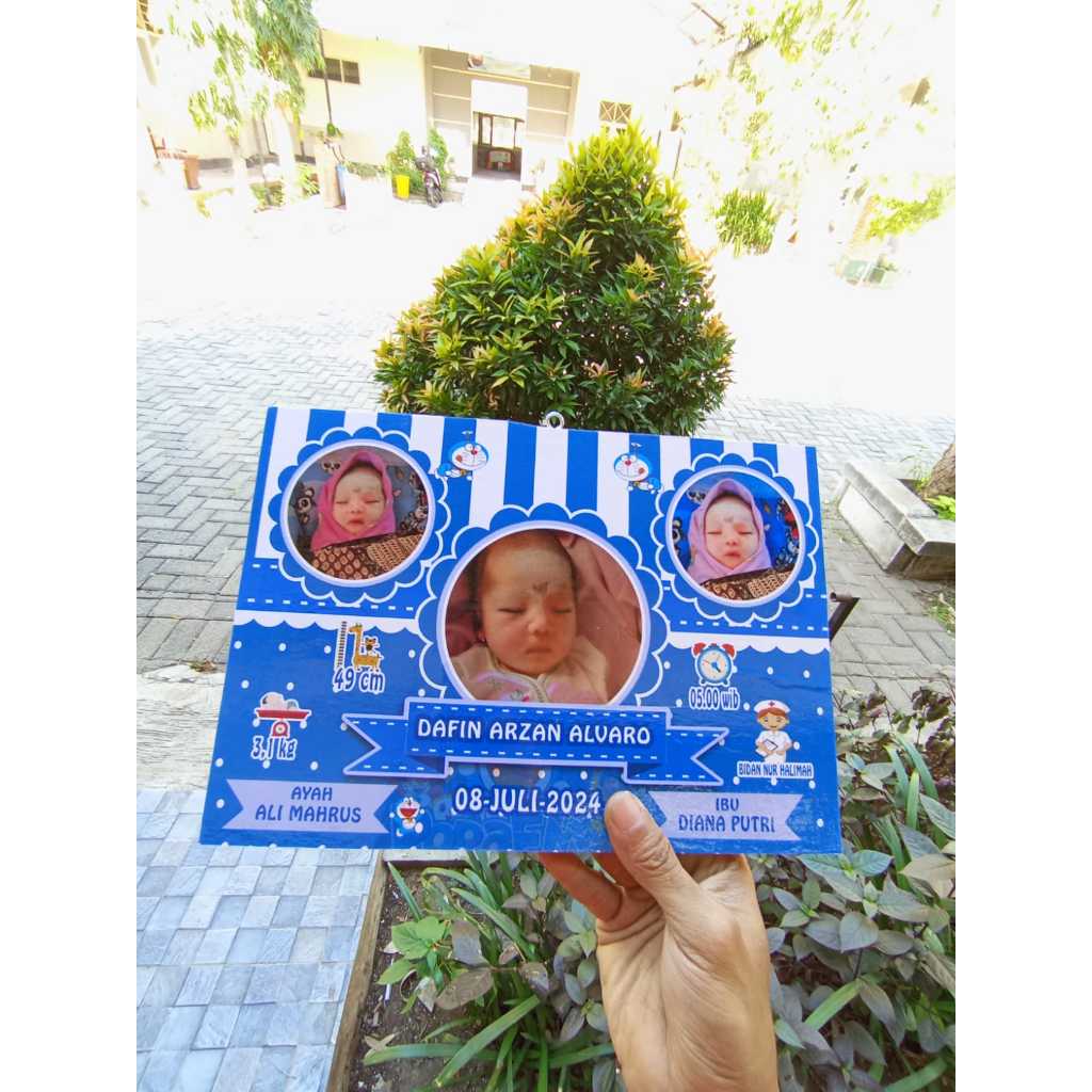 Walldecor foto biodata anak doraemon papan mdf 12R
