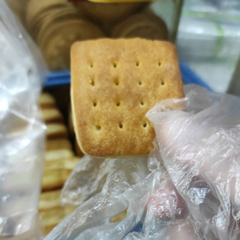 

KABIN SUSU-jajan-biscuit-snack-camilan enak 100g snack camilan cemilan murah anak kiloan jadul grosir termurah