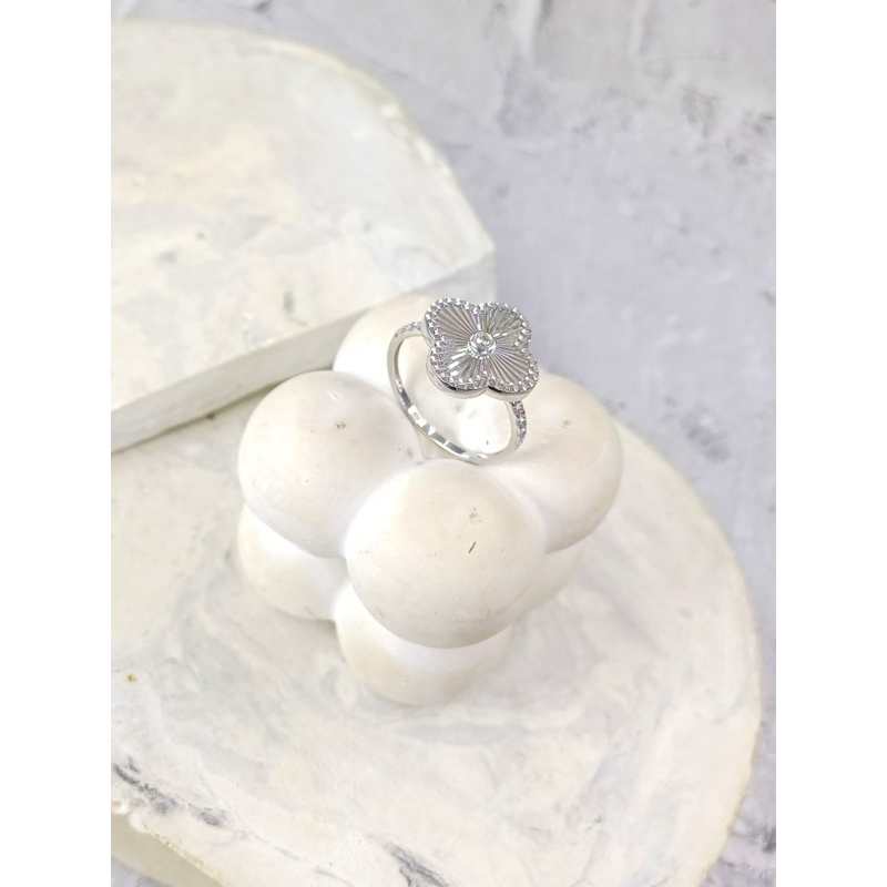 Cincin VC alhambra listring, Emas Putih Asli 8K