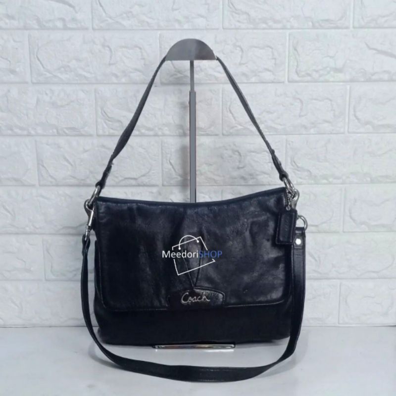 Tas Kulit Wanita Selempang/Handle | Preloved Meedori