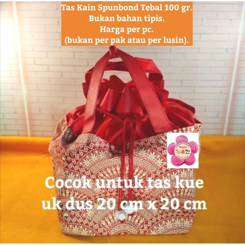 

Tas Kantong Kain Bingkisan Souvenir Gift Bag Batik Kipas Merah