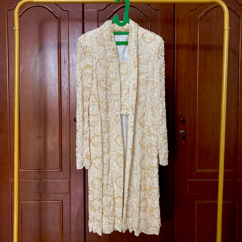 [PRELOVED 5] Kebaya Kutu Baru Kutubaru Panjang Broken White Tule Halus Full Payet Manik Manik Monte 