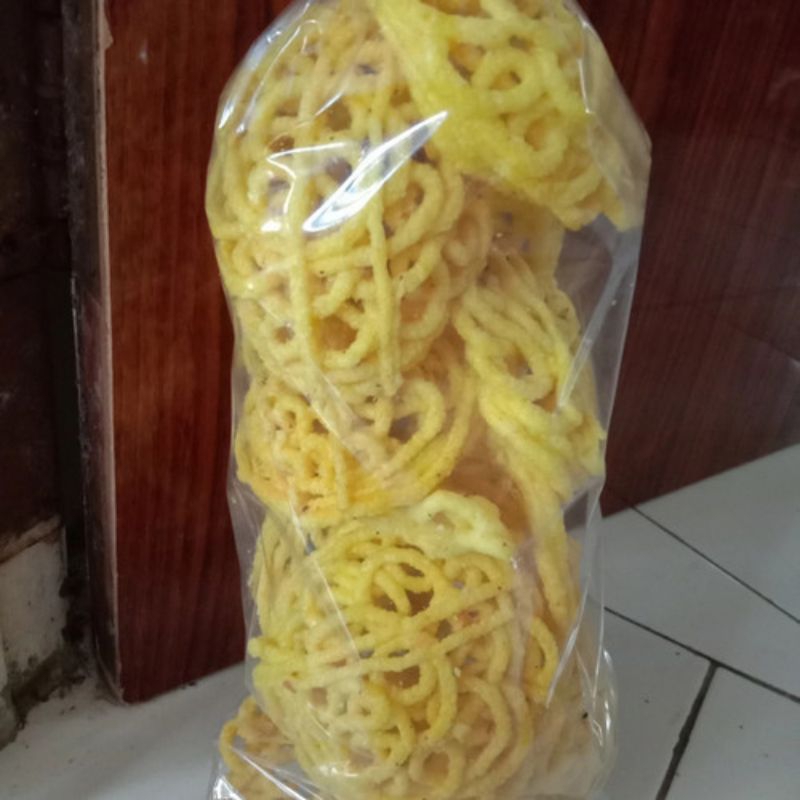 

KERUPUK MIE KUNING MATANG // KERUPUK MIE GORENG MATANG // KERUPUK MIE DENGAN BUMBU REMPAH
