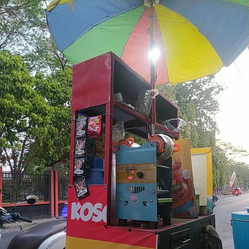 

es poci