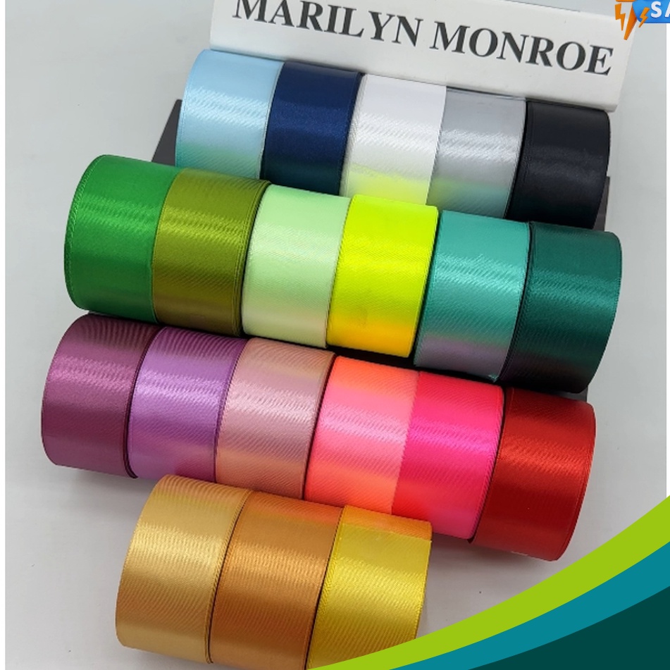 

TERBUKTI PSAT4 PITA SATIN 4 CM 15 ROLL PANJANG 2 YARD