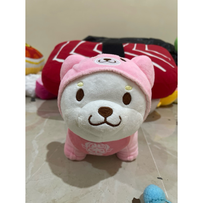 Boneka Shiba kostum pink