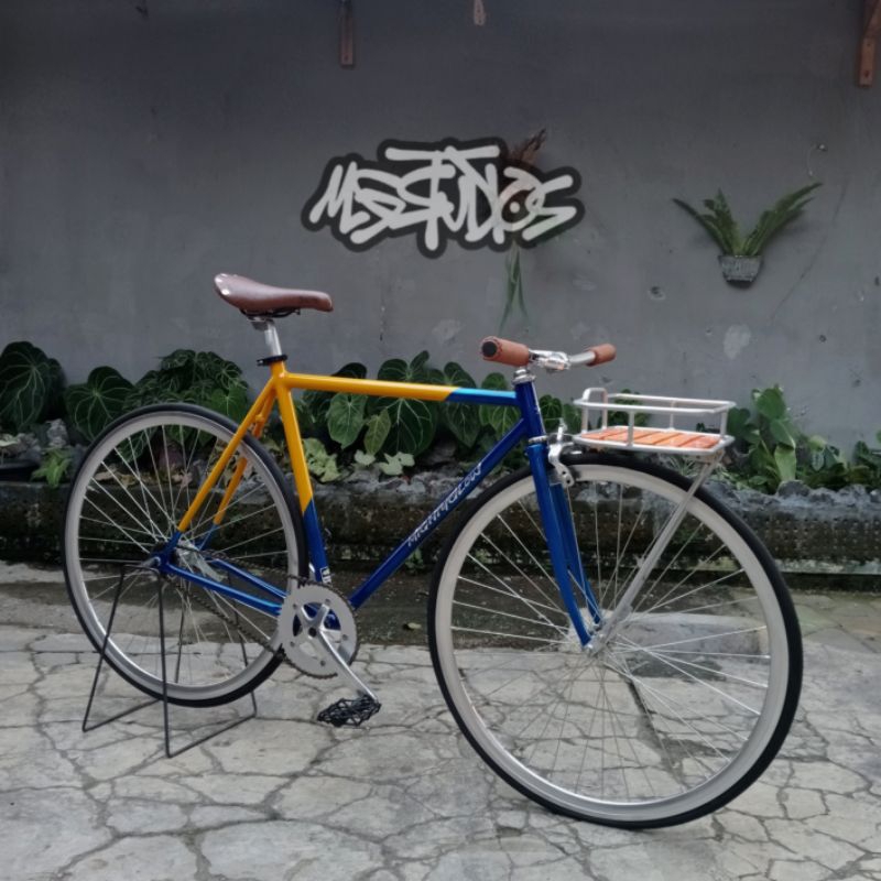 MG LIMITLESS fullbike . mighty glow studio . mightyglow fixie . sepeda fixie . frame fixie . fullbik