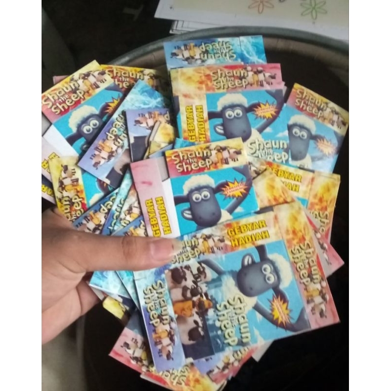 

kotak kado kecil isi 50