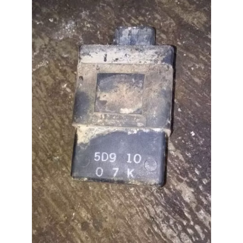 cdi jupiter robot, vega zr. barang second original lepasan motor hidup normal tinggal pake.