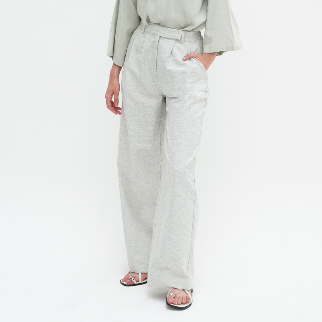 Queensland Clean Attire Wide leg Pants Celana Bahan Wanita LIN000433Q Hijau